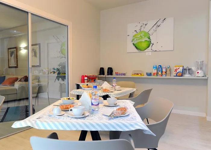 Bed & Breakfast Parnasus 4*