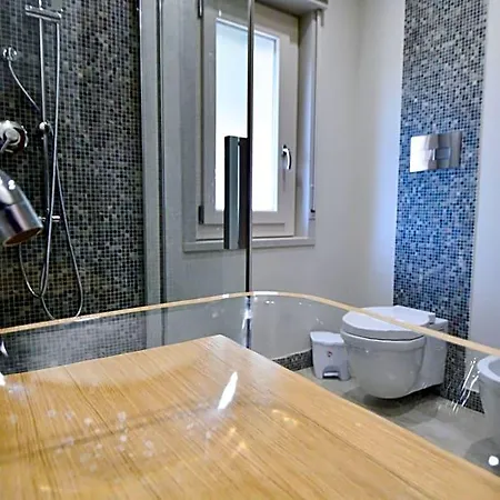 Parnasus Bed & Breakfast 4*